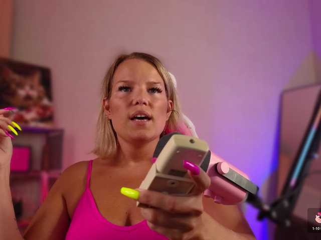 sweeteve050 live cam on BongaCams