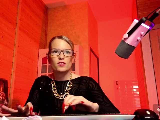 Preview of findom_lady_shine