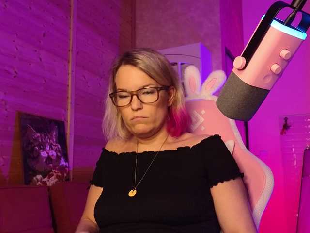 sweeteve050 live sex