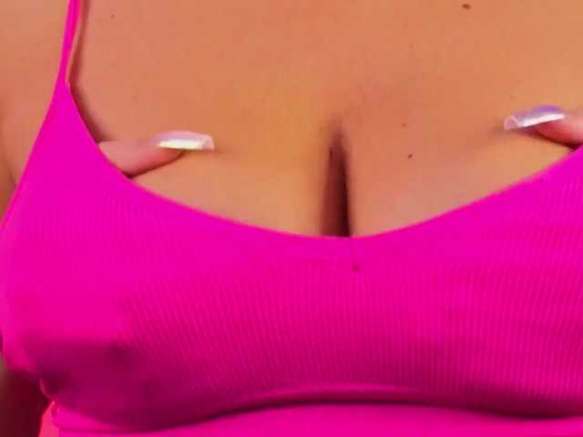 Lady_Shine live cam on BongaCams