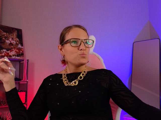 Lady_Shine