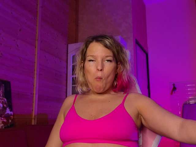 sweeteve050 live sex