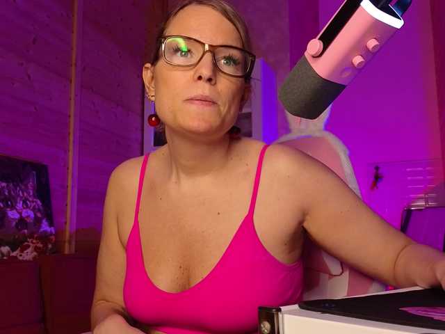 sweeteve050 cam belle