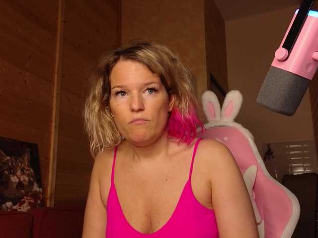 sweeteve050 live sex show