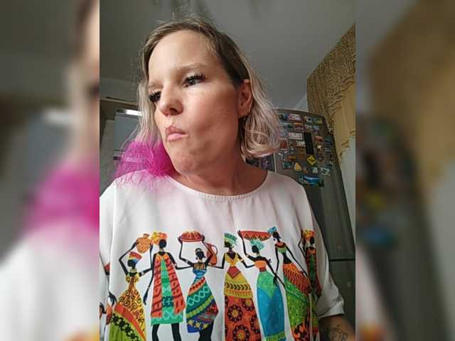 sweeteve050 live cam on BongaCams