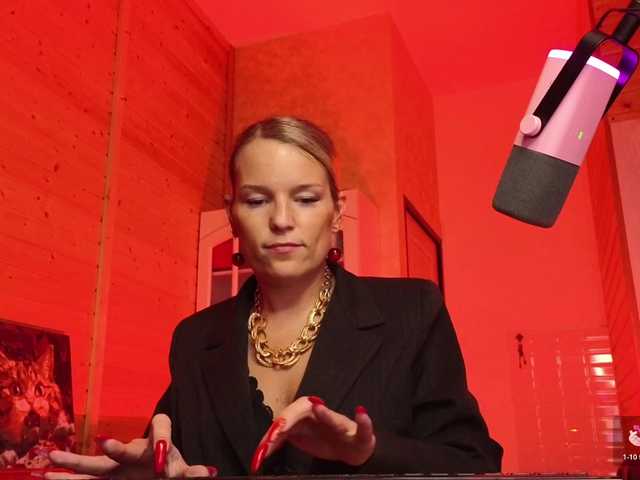 sweeteve050's BongaCams show and profile