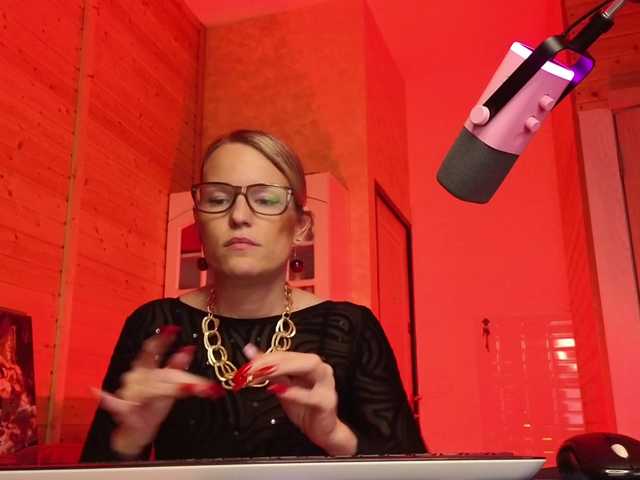 Preview of findom_lady_shine