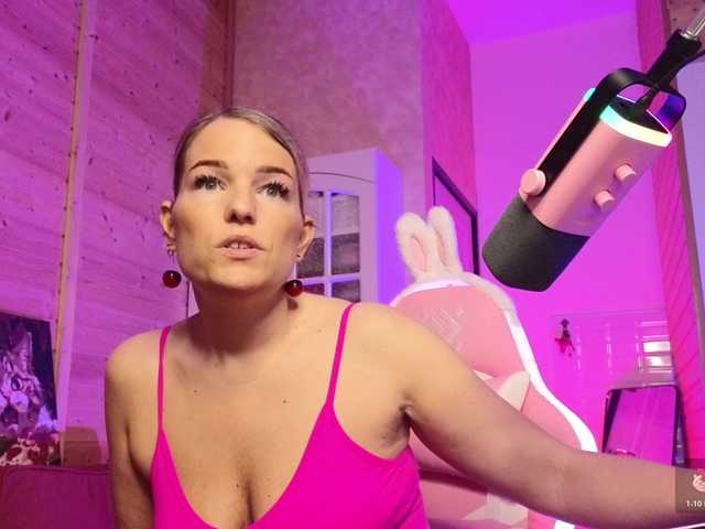 Findom_Lady_Shine