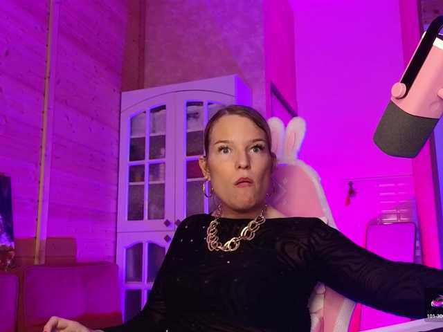 sweeteve050 live cam on BongaCams