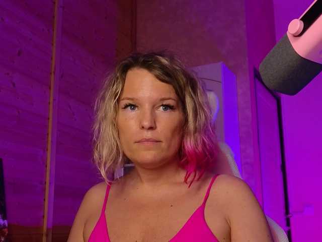 Preview of findom_lady_shine
