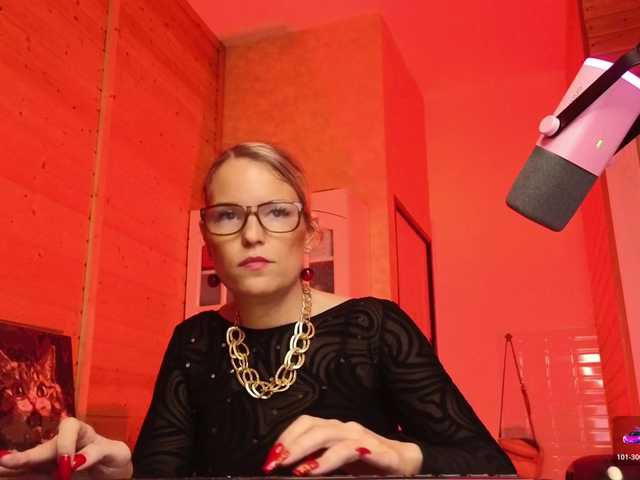 sweeteve050's BongaCams show and profile