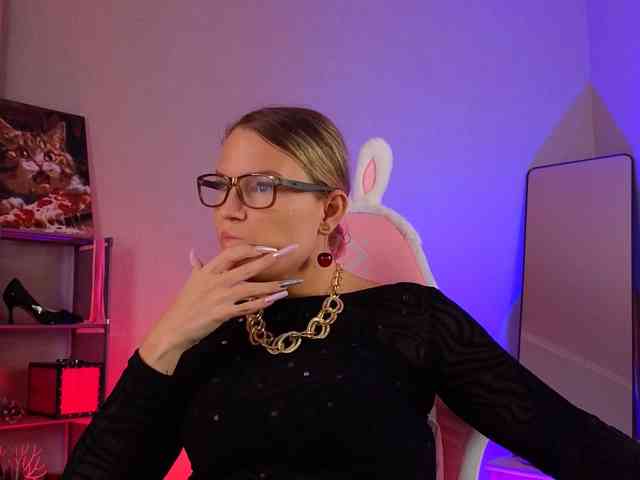 Lady_Shine