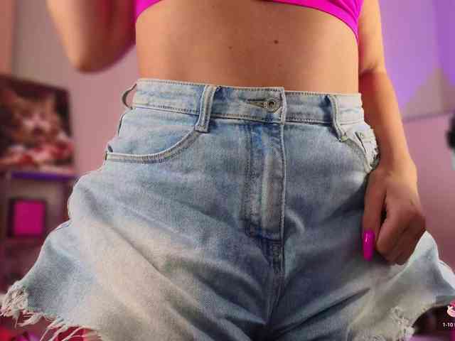 Findom_Lady_Shine webcam