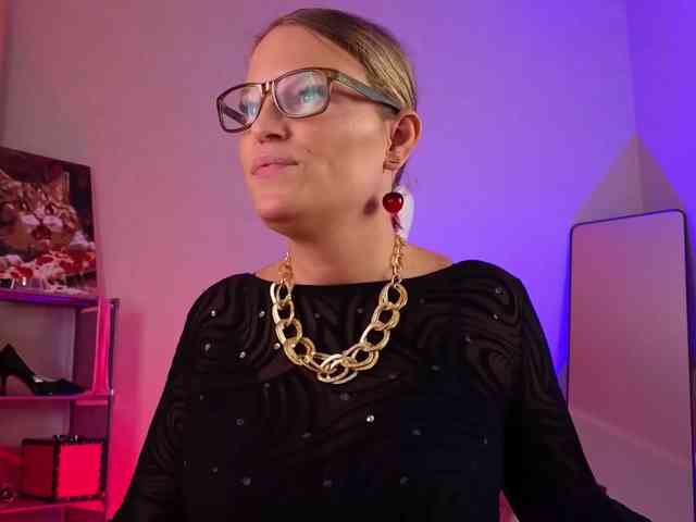 Lady_Shine