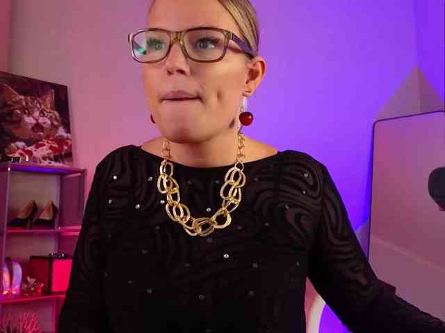 Lady_Shine