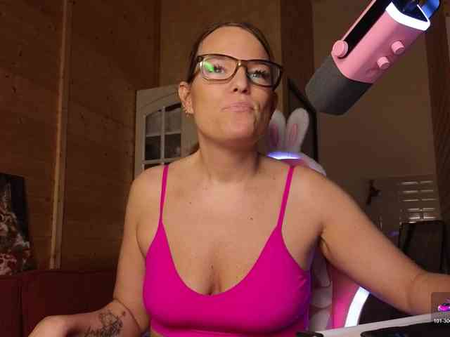 Findom_Lady_Shine webcam