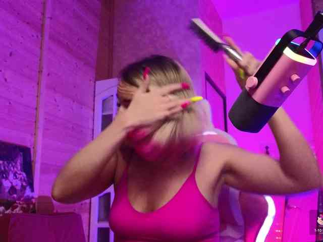 Findom_Lady_Shine webcam