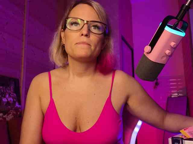 Findom_Lady_Shine