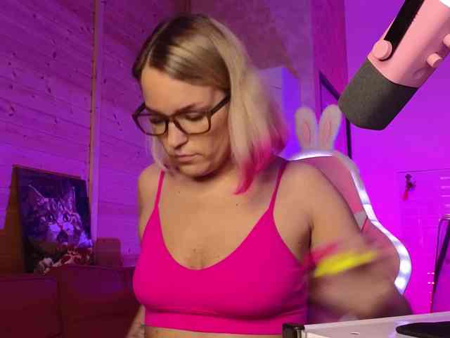 Findom_Lady_Shine