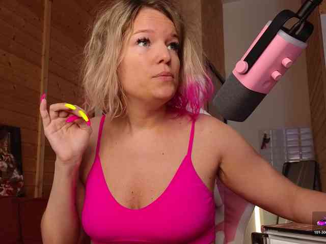Findom_Lady_Shine webcam