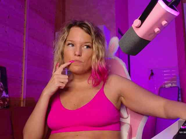 Findom_Lady_Shine webcam