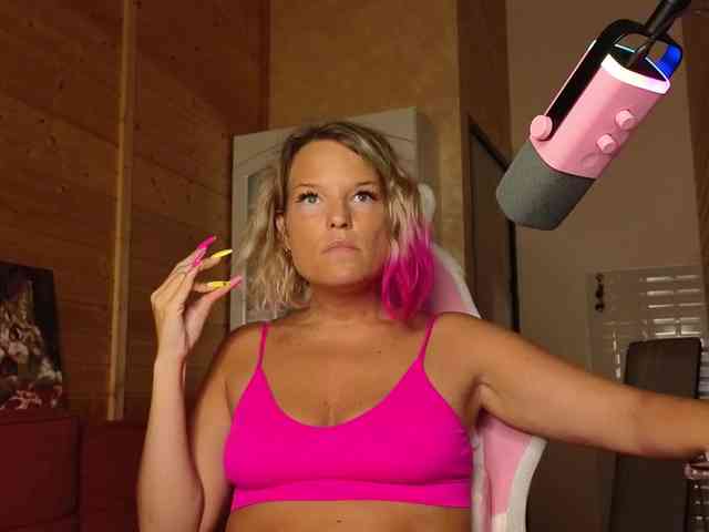 Findom_Lady_Shine webcam