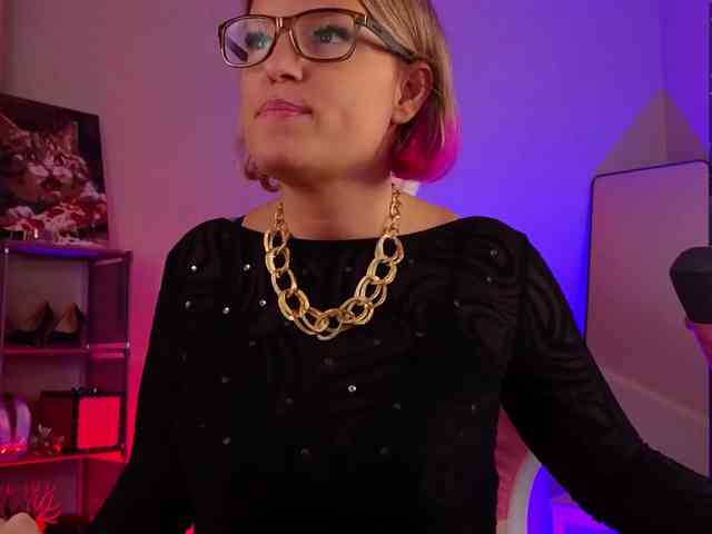 Lady_Shine