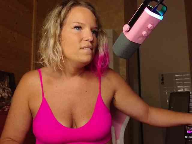 Findom_Lady_Shine webcam