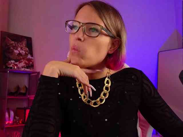 Lady_Shine
