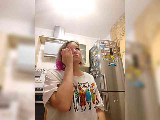 Lady_Shine webcam