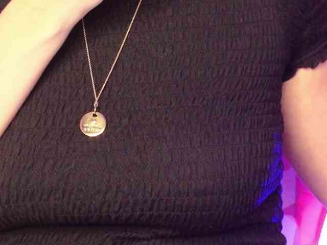 Findom_Lady_Shine webcam