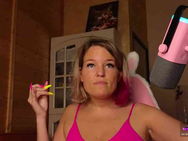 Findom_Lady_Shine webcam