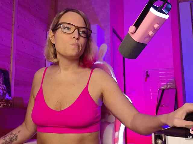 Findom_Lady_Shine
