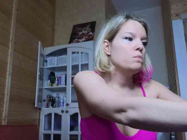 Findom_Lady_Shine