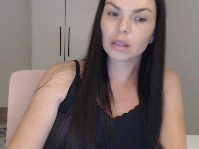 Bestie_S live webcam show