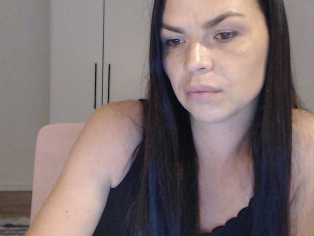 Bestie_S live webcam show