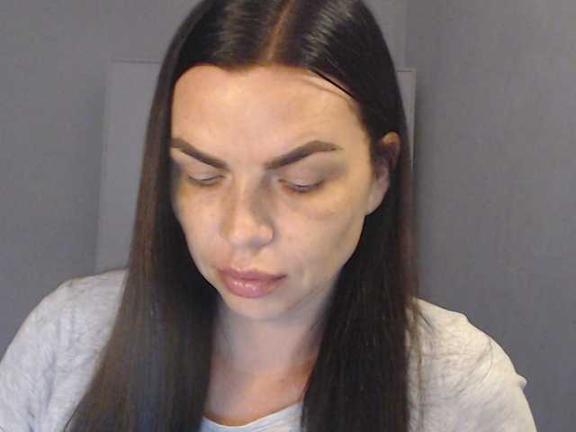 Sex chat gratuit in direct cu justicy pe BongaCams