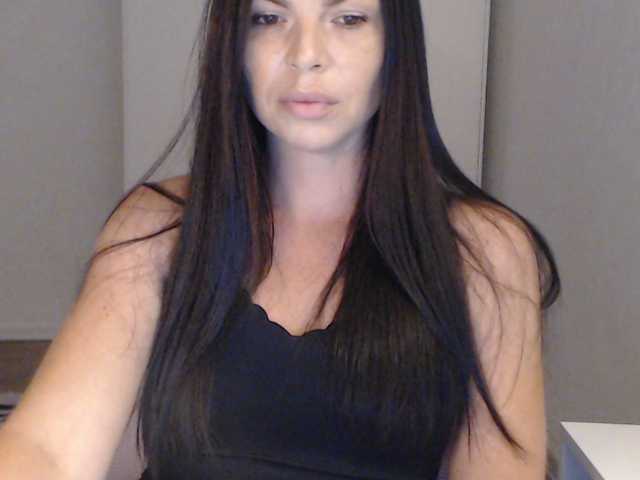Bestie_S live webcam show