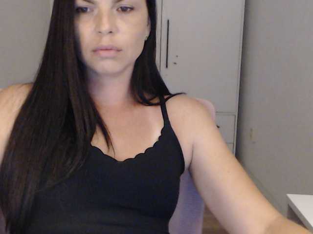 Bestie_S live webcam show
