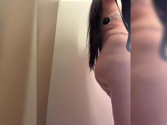 Happy_Doll