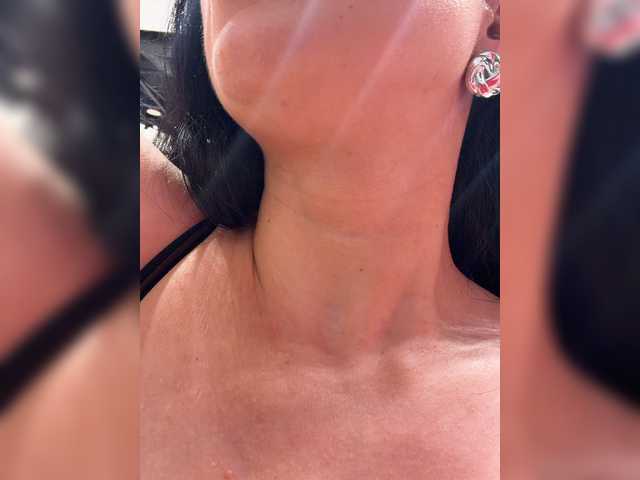 Happy_Doll live webcam show