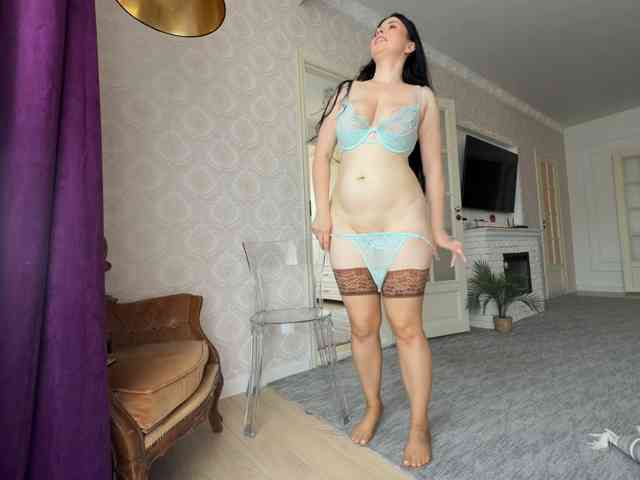Happy_Doll webcam