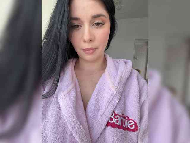 Happy_Doll webcam