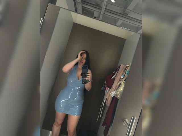 Happy_Doll webcam