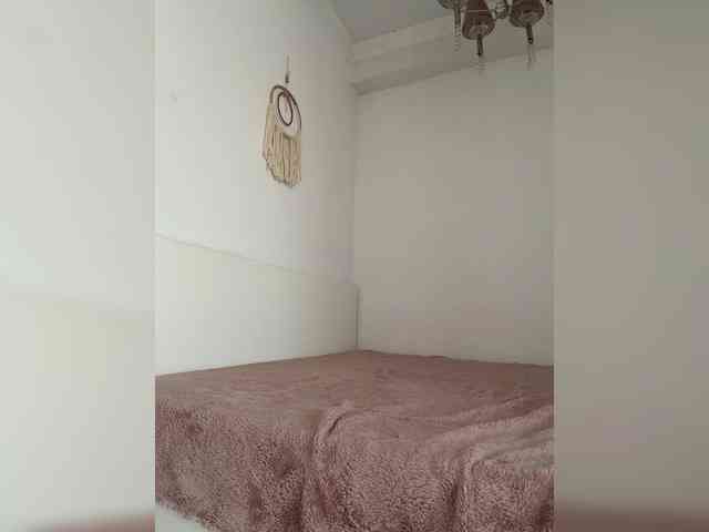 Happy_Doll webcam