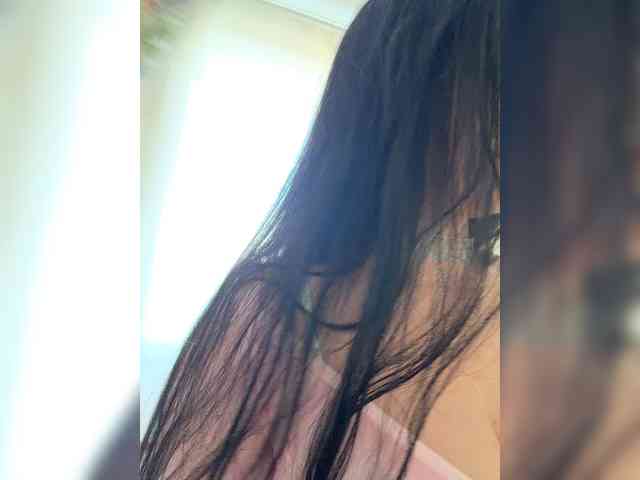 Happy_Doll webcam