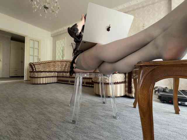 Happy_Doll webcam