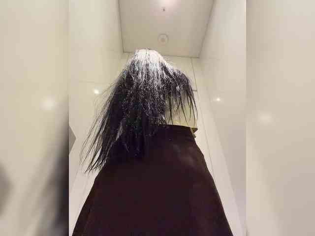 Happy_Doll