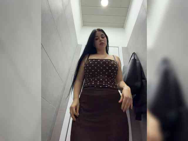 Happy_Doll webcam