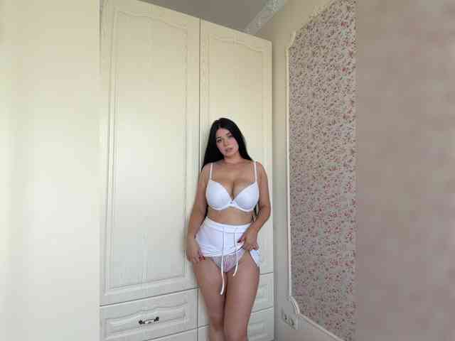 Happy_Doll webcam